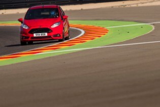 Eight Ford Performance Models + Eight Ford GT Race Driver...